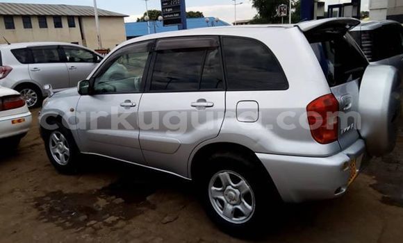 Acheter Occasion Voiture Toyota RAV4 Gris à Bujumbura, Bujumbura Acheter Occasion Voiture Toyota RAV4 Gris à Bujumbura, Bujumbura
