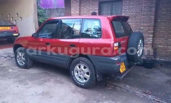 Acheter Occasion Voiture Toyota RAV4 Rouge à Bujumbura, Bujumbura Acheter Occasion Voiture Toyota RAV4 Rouge à Bujumbura, Bujumbura