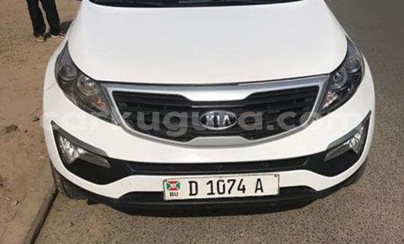 Acheter Occasion Voiture Kia Sportage Blanc à Bujumbura, Bujumbura