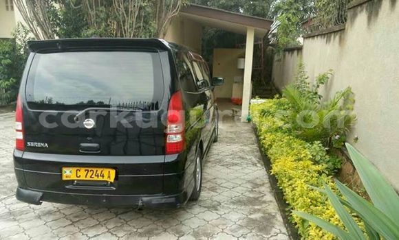 Nunua Ilio tumika Nissan Serena Nyeusi Gari ndani ya Bujumbura nchini Bujumbura Nunua Ilio tumika Nissan Serena Nyeusi Gari ndani ya Bujumbura nchini Bujumbura