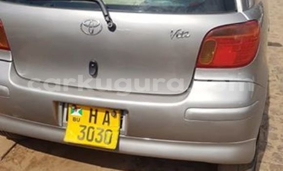 Acheter Occasion Voiture Toyota Vitz Gris à Bujumbura, Bujumbura Acheter Occasion Voiture Toyota Vitz Gris à Bujumbura, Bujumbura