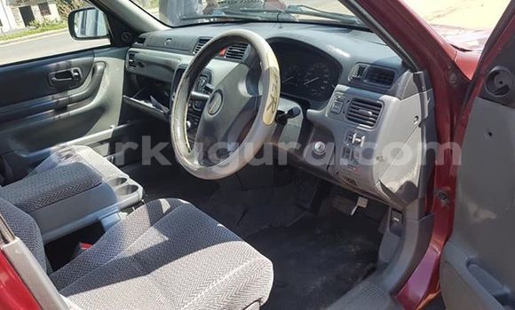 Acheter Occasion Voiture Honda CR–V Rouge à Bujumbura, Bujumbura Acheter Occasion Voiture Honda CR–V Rouge à Bujumbura, Bujumbura