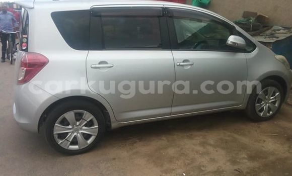 Acheter Occasion Voiture Toyota Ractis Gris à Bujumbura, Bujumbura Acheter Occasion Voiture Toyota Ractis Gris à Bujumbura, Bujumbura