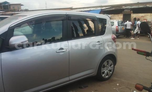 Acheter Occasion Voiture Toyota Ractis Gris à Bujumbura, Bujumbura Acheter Occasion Voiture Toyota Ractis Gris à Bujumbura, Bujumbura