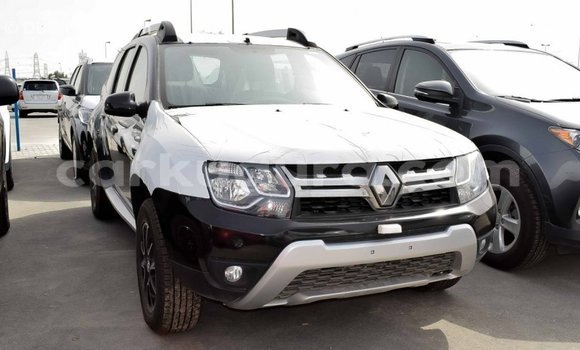 Nunua Imported Renault Duster Nyeusi Gari ndani ya Import - Dubai nchini Bujumbura Nunua Imported Renault Duster Nyeusi Gari ndani ya Import - Dubai nchini Bujumbura