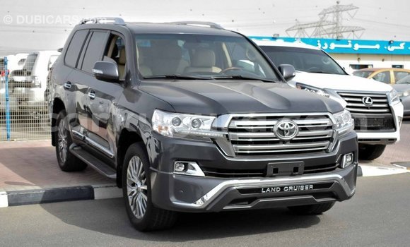 Buy Import Toyota Land Cruiser Other Car in Import - Dubai in Bujumbura Buy Import Toyota Land Cruiser Other Car in Import - Dubai in Bujumbura