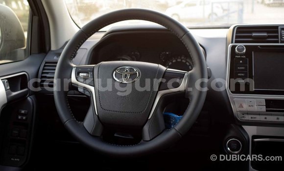 Nunua Imported Toyota Prado Nyeusi Gari ndani ya Import - Dubai nchini Bujumbura Nunua Imported Toyota Prado Nyeusi Gari ndani ya Import - Dubai nchini Bujumbura