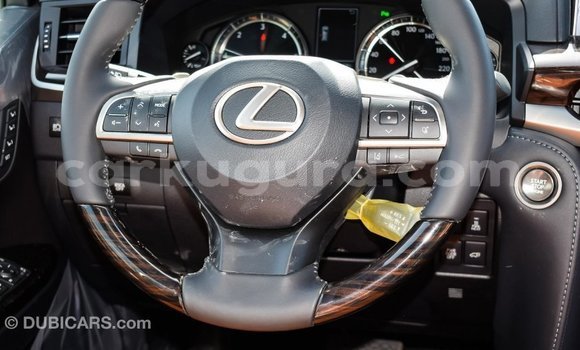 Nunua Imported Lexus LX Nyeupe Gari ndani ya Import - Dubai nchini Bujumbura Nunua Imported Lexus LX Nyeupe Gari ndani ya Import - Dubai nchini Bujumbura