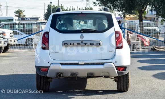 Nunua Imported Renault Duster Nyeupe Gari ndani ya Import - Dubai nchini Bujumbura Nunua Imported Renault Duster Nyeupe Gari ndani ya Import - Dubai nchini Bujumbura