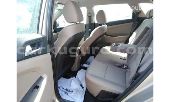 Nunua Imported Hyundai Tucson Nyingine Gari ndani ya Import - Dubai nchini Bujumbura Nunua Imported Hyundai Tucson Nyingine Gari ndani ya Import - Dubai nchini Bujumbura