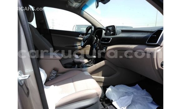 Nunua Imported Hyundai Tucson Nyingine Gari ndani ya Import - Dubai nchini Bujumbura Nunua Imported Hyundai Tucson Nyingine Gari ndani ya Import - Dubai nchini Bujumbura