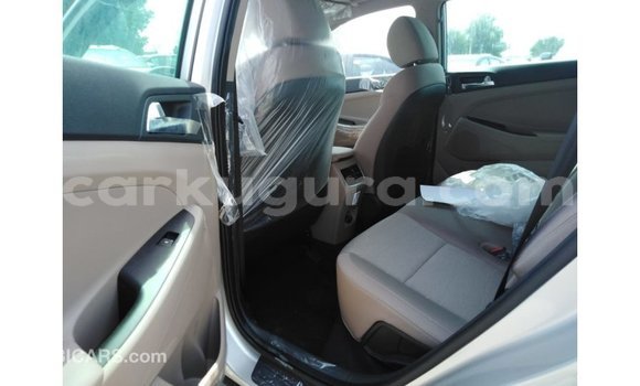 Buy Import Hyundai Tucson Other Car in Import - Dubai in Bujumbura Buy Import Hyundai Tucson Other Car in Import - Dubai in Bujumbura