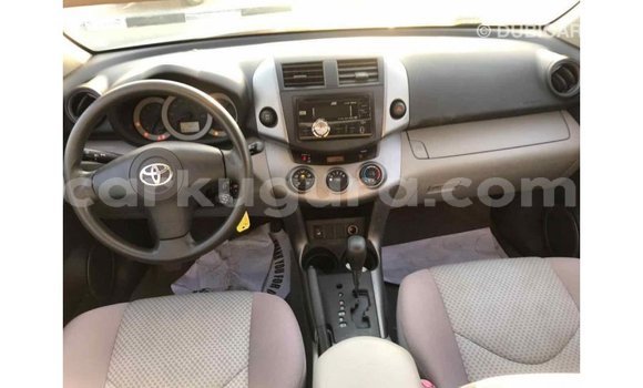 Nunua Imported Toyota 4Runner Nyingine Gari ndani ya Import - Dubai nchini Bujumbura Nunua Imported Toyota 4Runner Nyingine Gari ndani ya Import - Dubai nchini Bujumbura
